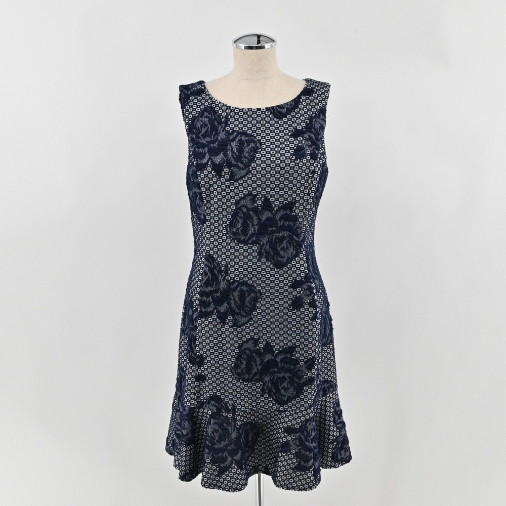 Betsey Johnson‎ Floral Ruffle Hem Dress Womens Size 6 Navy White Knit Cocktail